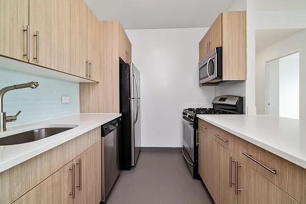 Water St #2204 - Photo 3 of 20