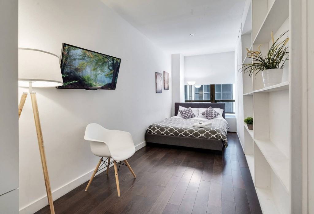 Wall St #906 - Photo 3 of 9