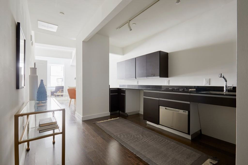 John St #1807 - Photo 2 of 20