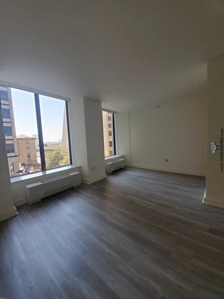 Hanover Sq #4S - Photo 2 of 12