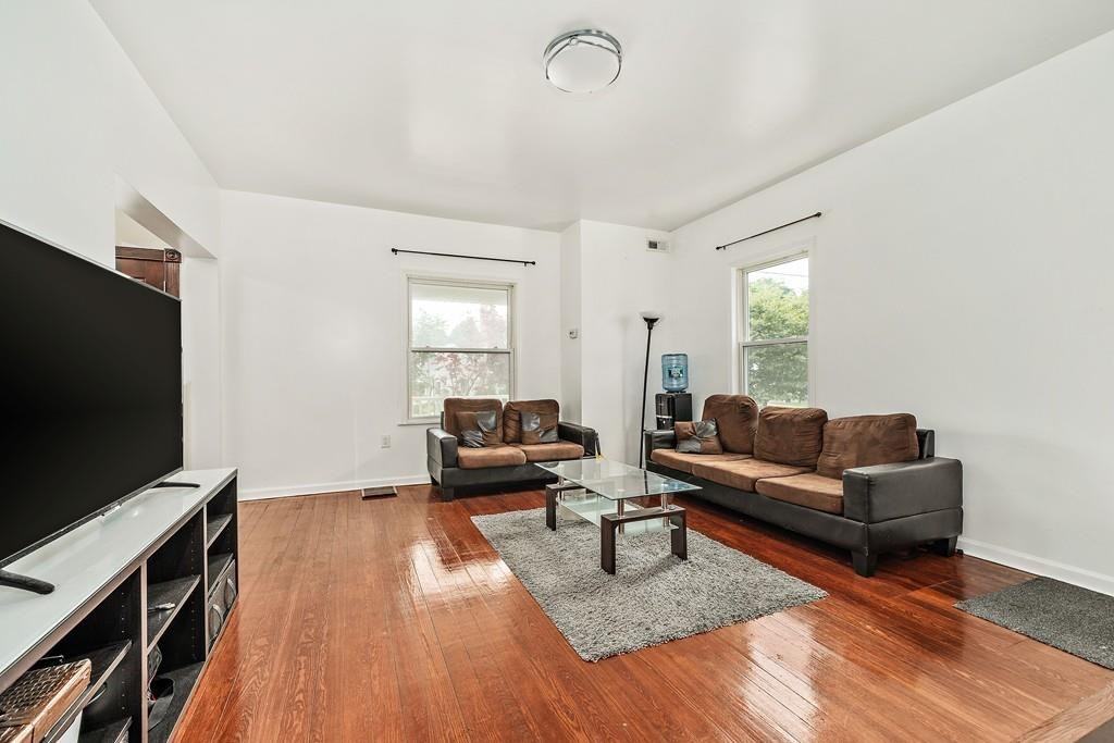 72 Standish Avenue - Photo 3 of 8