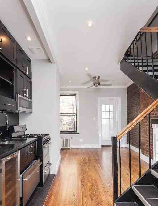 Mott St #17 - Photo 6 of 10