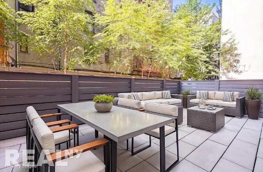 E Houston St #1A - Photo 4 of 4