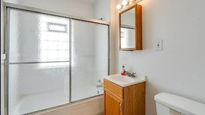 14300 Darwin Ave - Photo 6 of 10