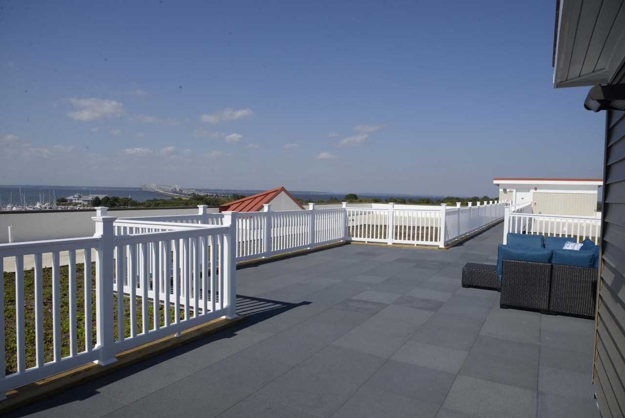 Bay Manor- Residential - Photo 7 of 35