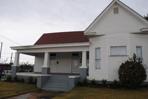 featured image of 914 1st Ave