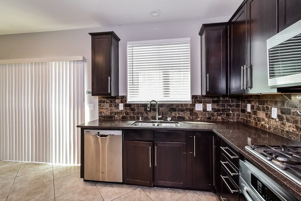 8839 Steaming Thunder Court - Photo 5 of 17