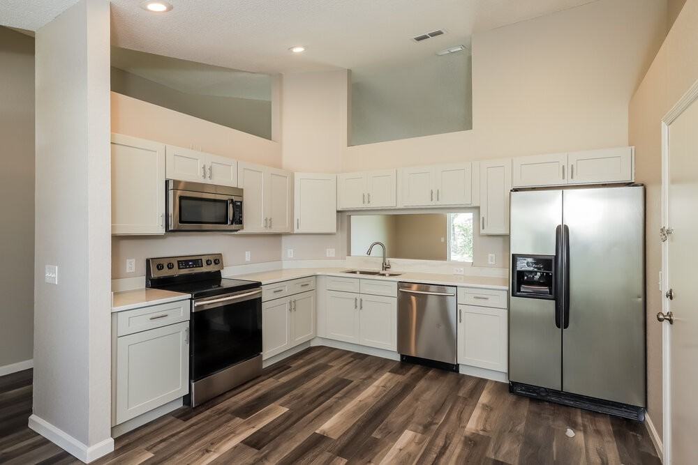 3180 Thoroughbred Loop North - Photo 7 of 16