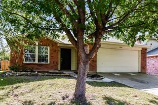 1034 Hampton Dr - Photo 1 of 1