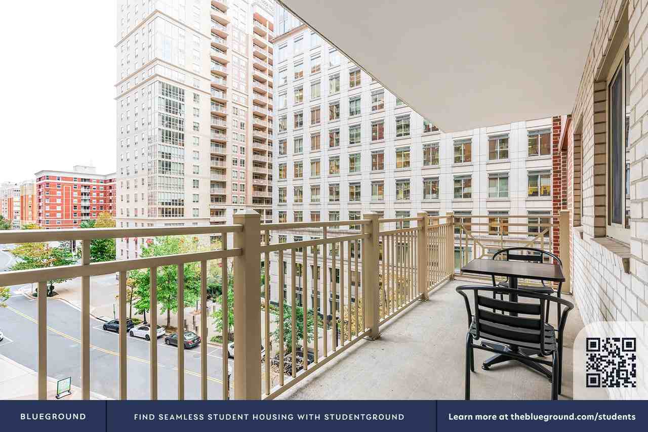 4001 9th Street North - Photo 7 of 47