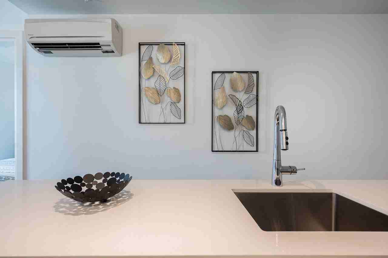 665 Rue Versailles - Photo 4 of 172