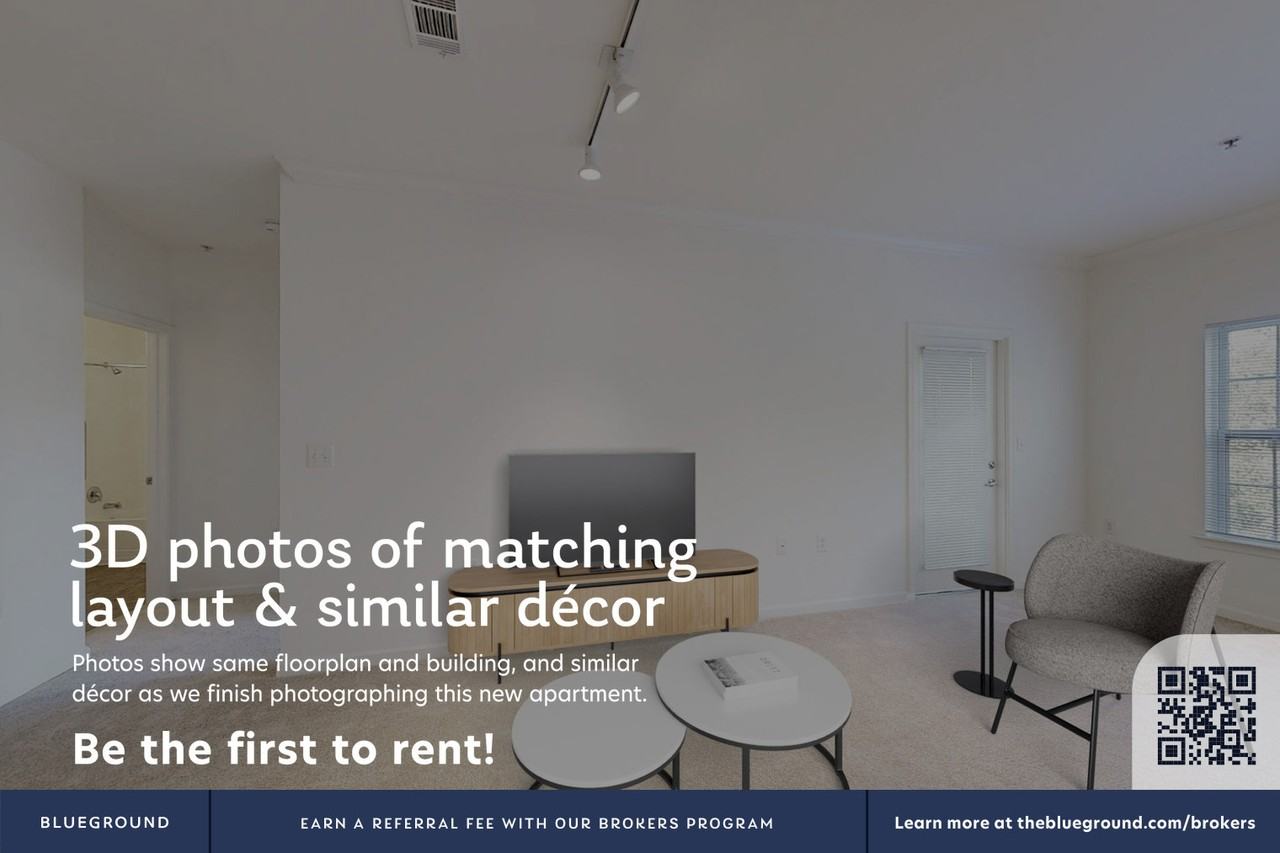 80 North Centre Ave - Photo 4 of 16