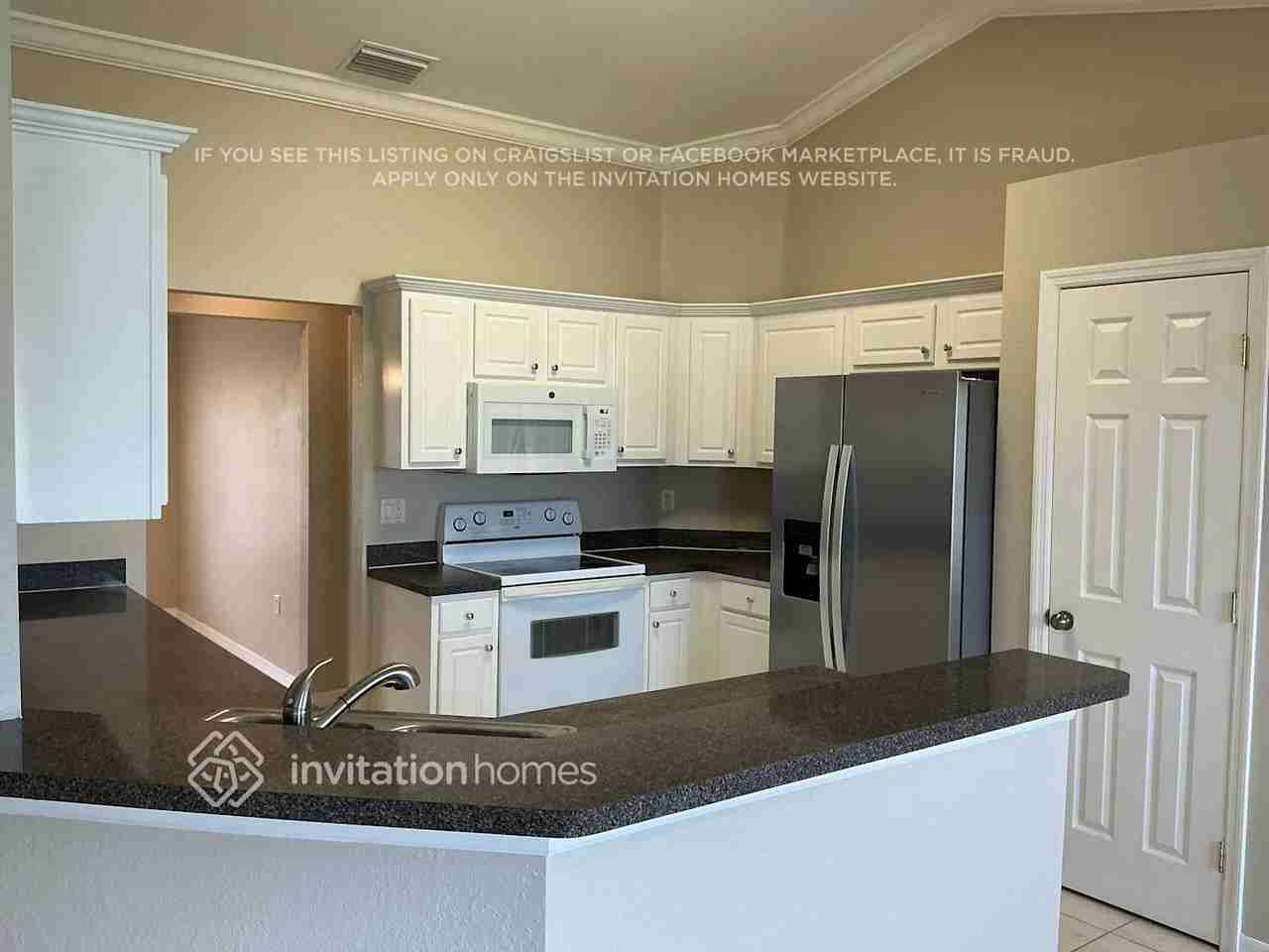 1601 Sw 14th St - Photo 7 of 19