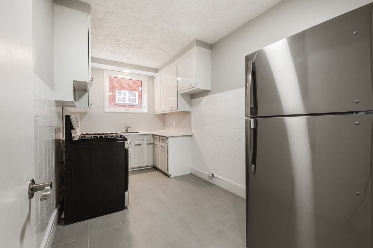 4550 Avenue Walkley — photo 1