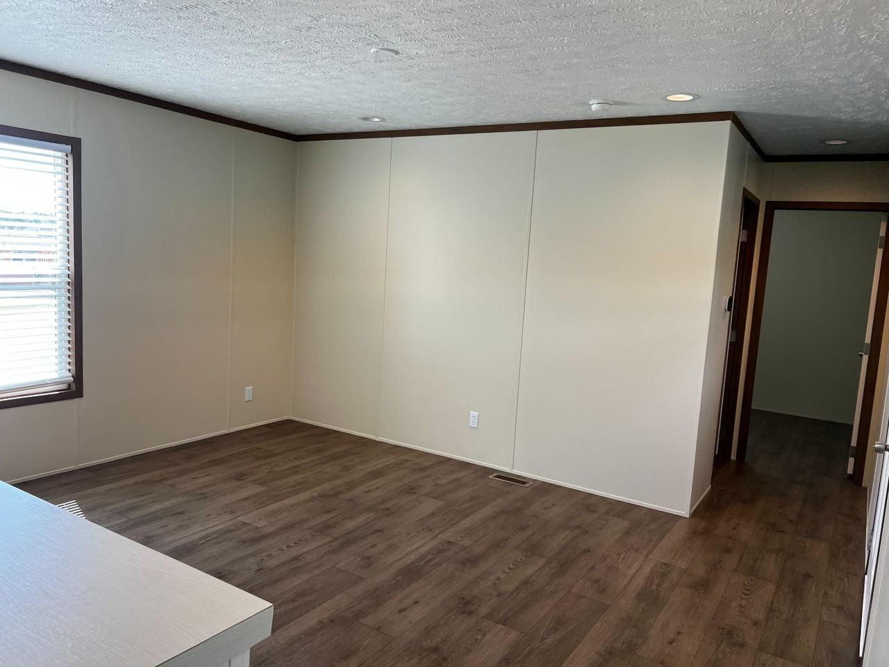 709 N Collins Fwy #18 - Photo 6 of 20