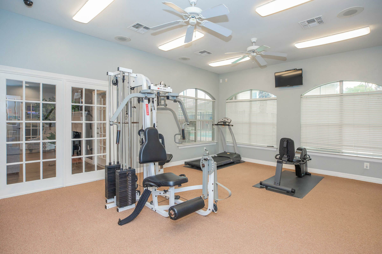 Oak Arbor Townhomes - Photo 6 of 17