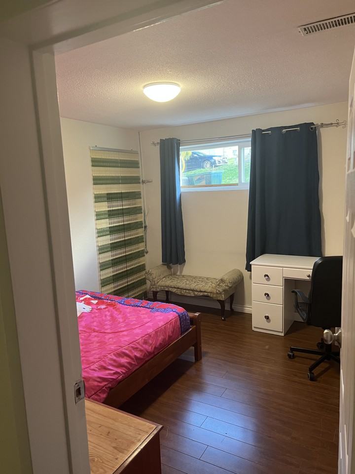 112a Ave & 135 St - Photo 3 of 13