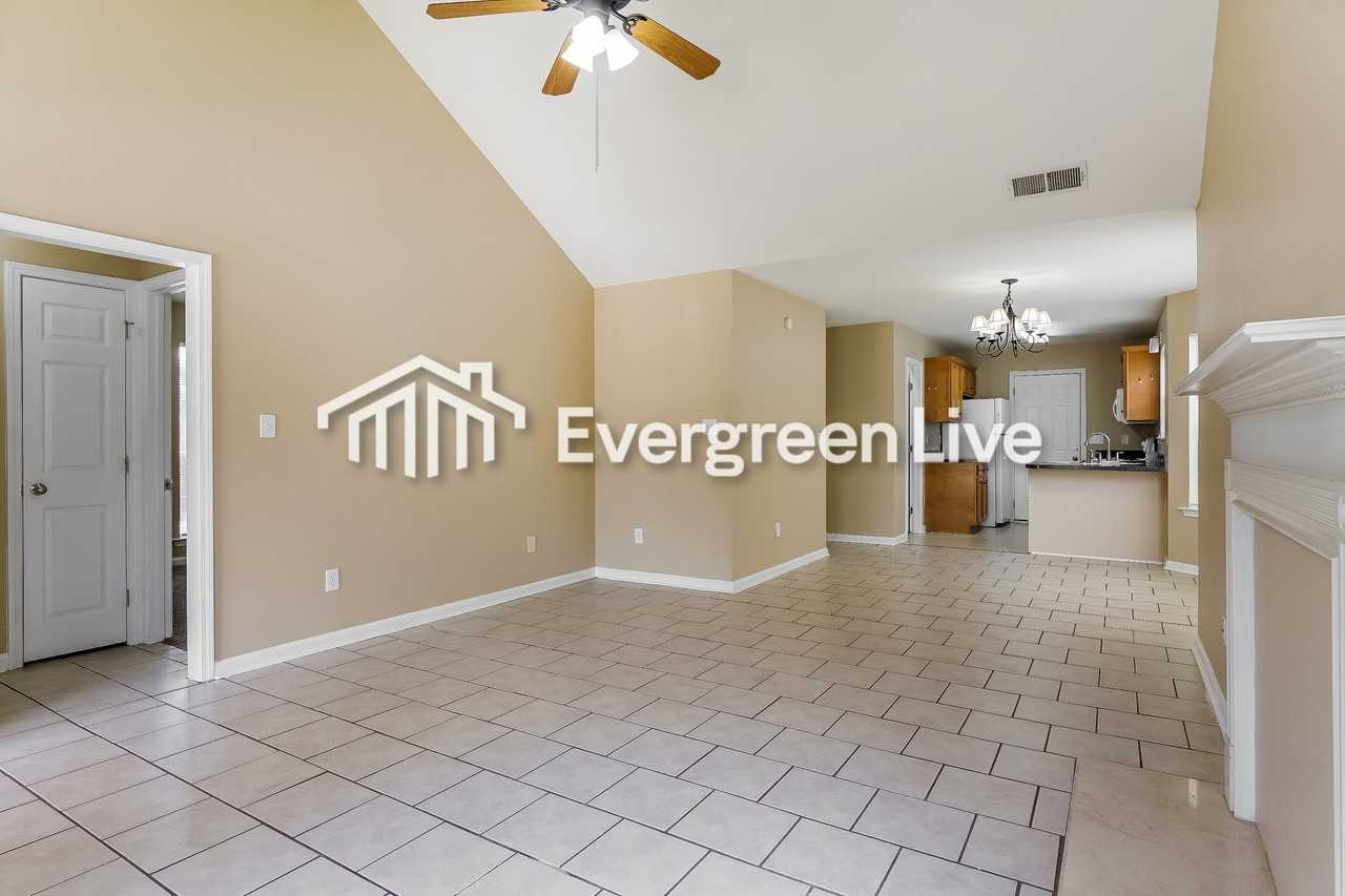 120 Carrington Lane - Photo 3 of 15