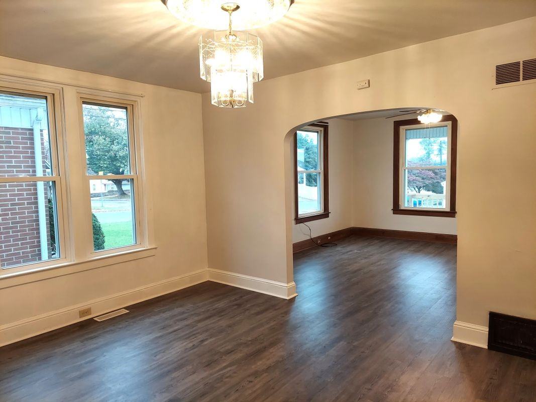 604 Wise Ave - Photo 3 of 10