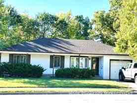 4227 W Chicago St - Photo 1 of 1
