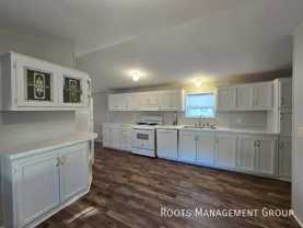 905 W Mactavish Rd - Photo 1 of 1