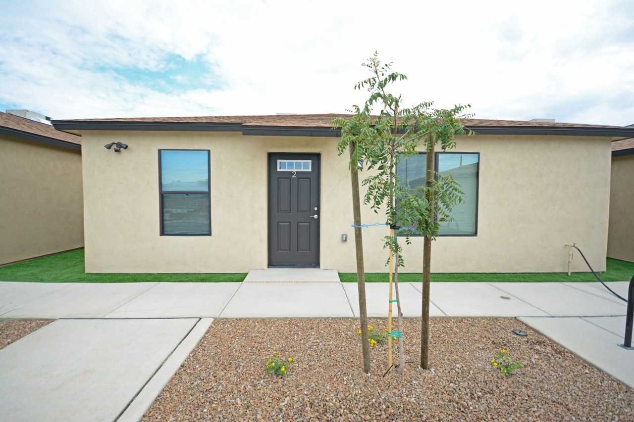 1533 E. 12th St. - Photo 7 of 39