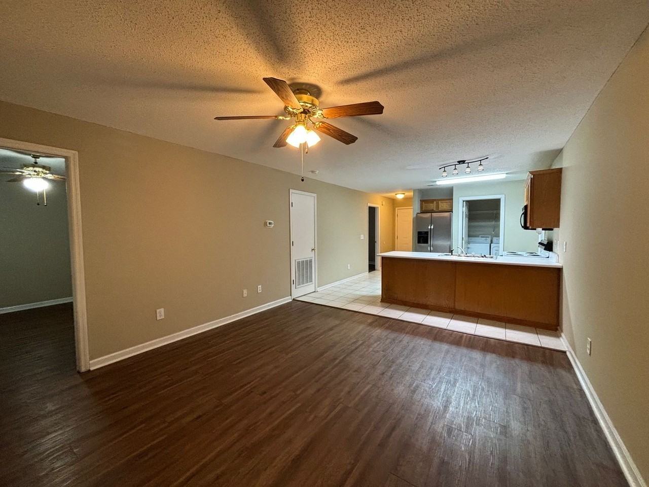 324 N Ross St #A3 - Photo 5 of 12