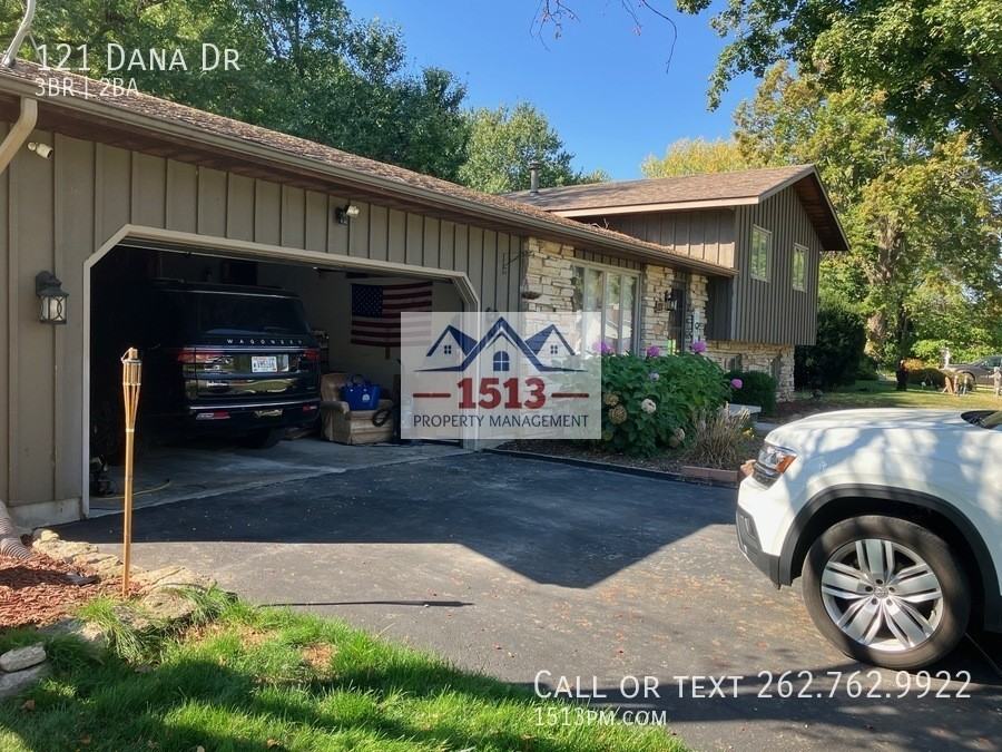 121 Dana Dr - Photo 2 of 43