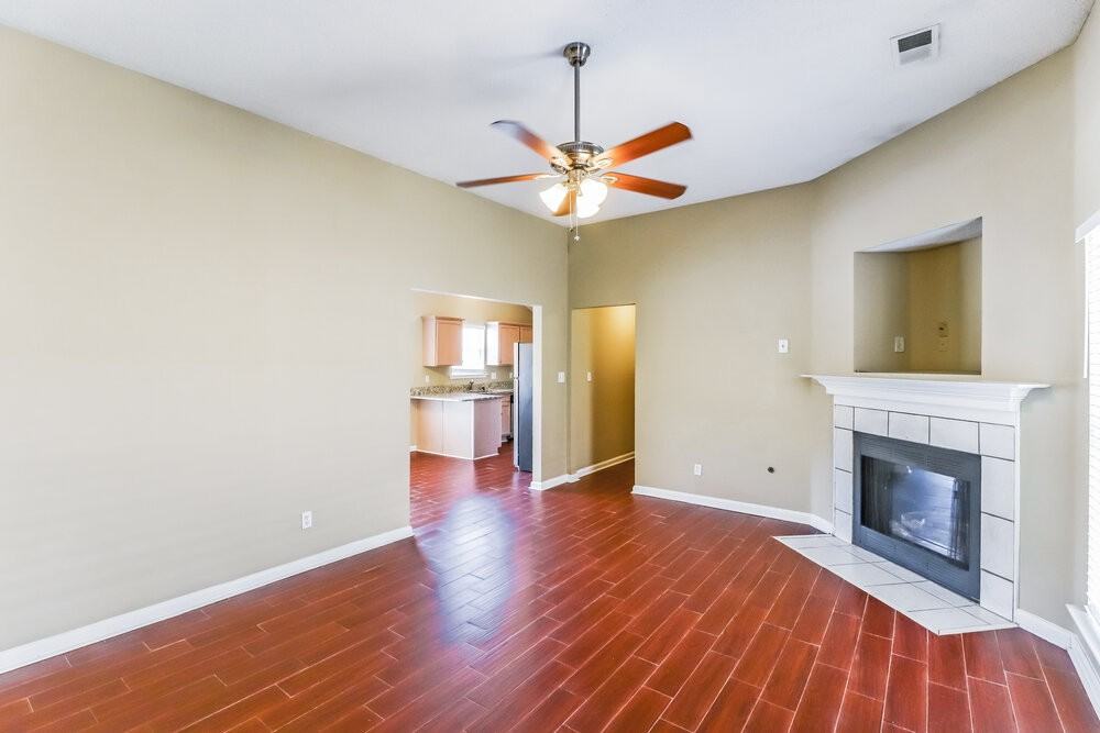 2753 Virginia Woods Pl - Photo 5 of 16