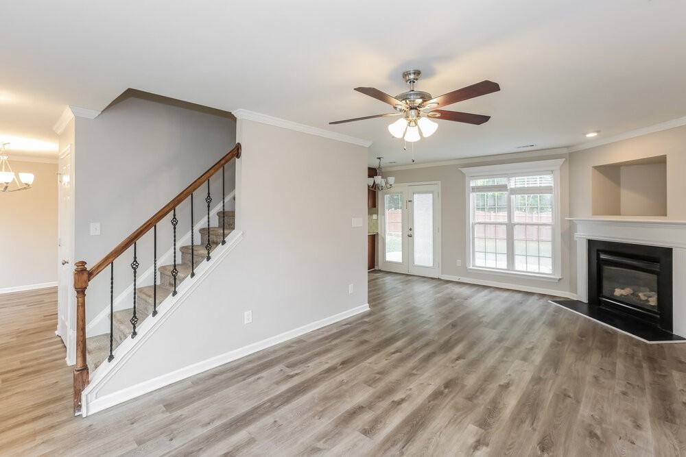 1703 Cottage Creek Rd - Photo 6 of 17