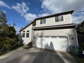 829 Blueberry Ln - Photo 1 of 1