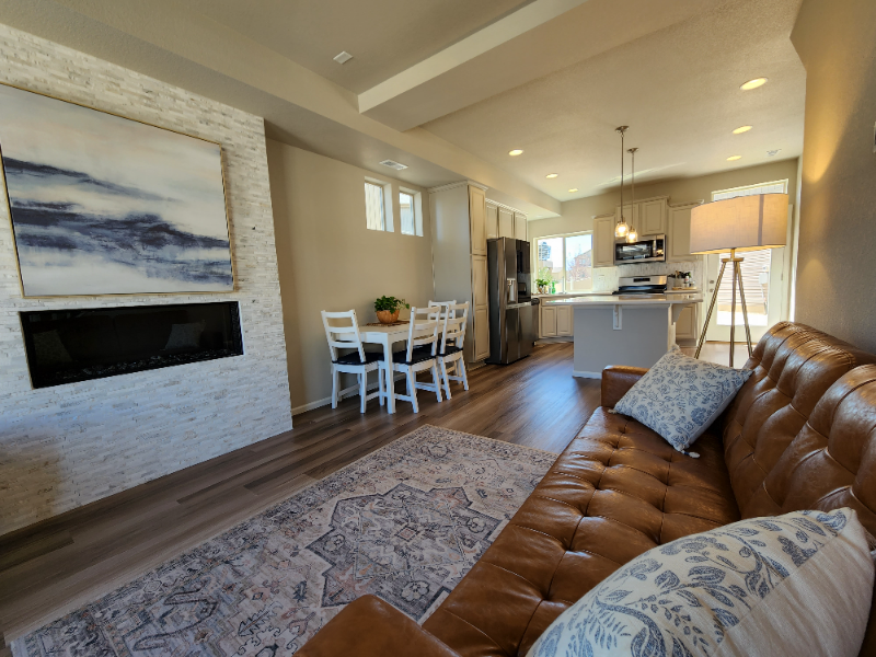 7046 Silvergrass Dr - Photo 2 of 20