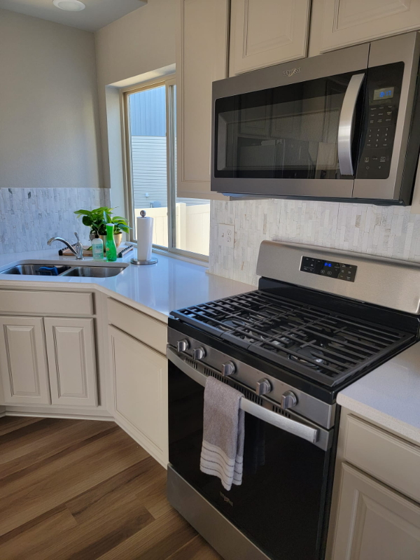 7046 Silvergrass Dr - Photo 5 of 20