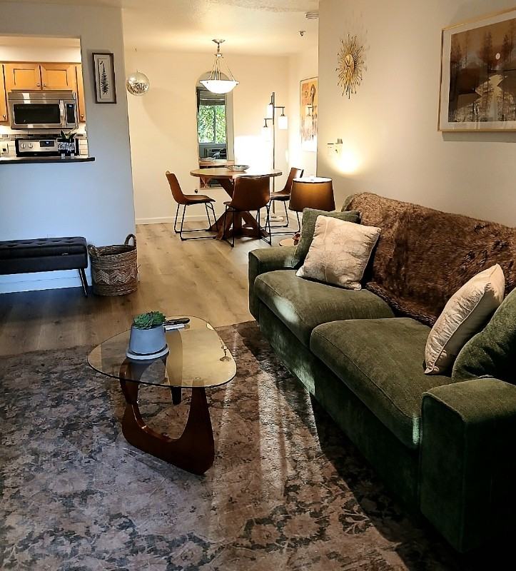 720 Nw 185th Ave #205 - Photo 2 of 26