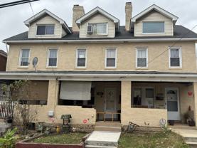 7645 Roslyn St - Photo 1 of 1
