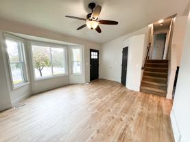 1127 Se - Photo 1 of 1
