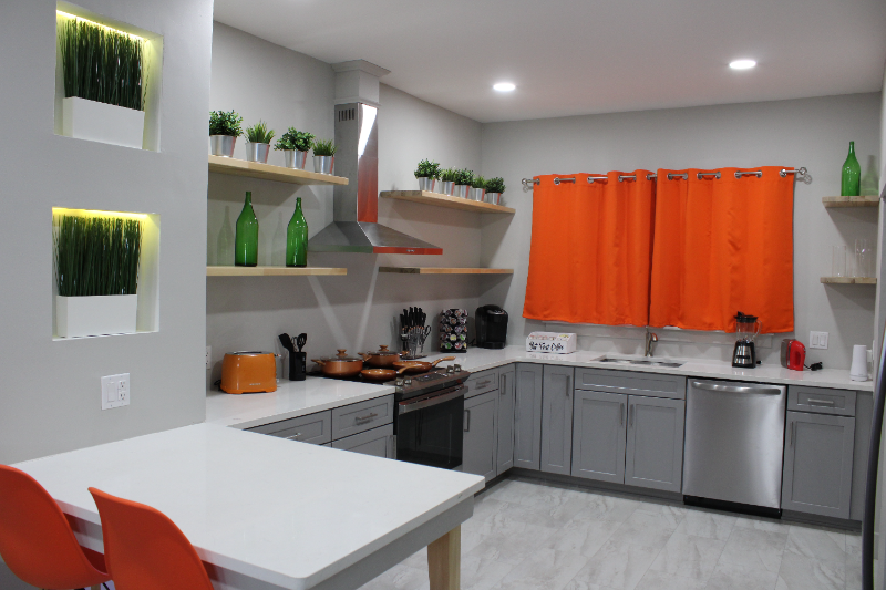 298 Josephine St - Photo 2 of 17