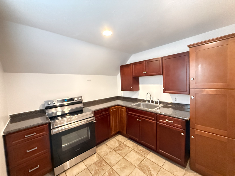 181 S Bend St #2FL - Photo 5 of 15