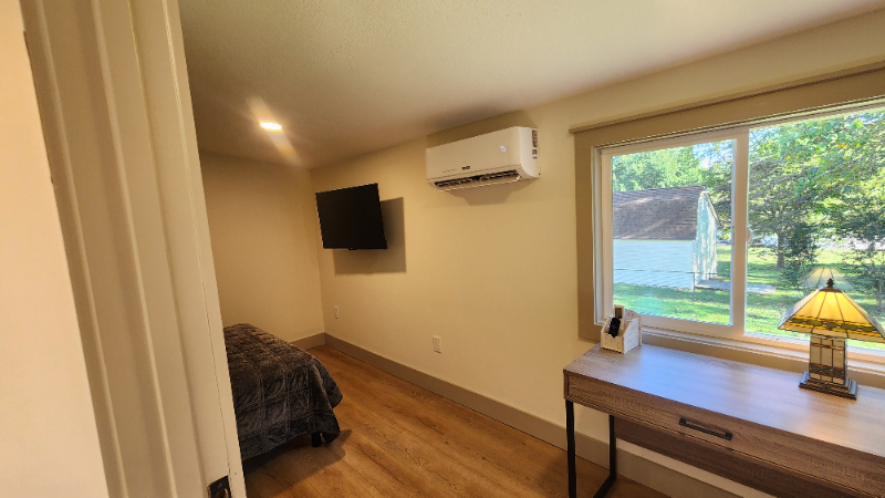 1704 S Forest Dr - Photo 2 of 20