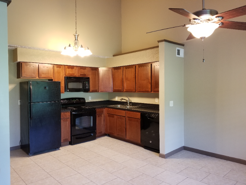 1920 Parkwild Dr #6 - Photo 7 of 20