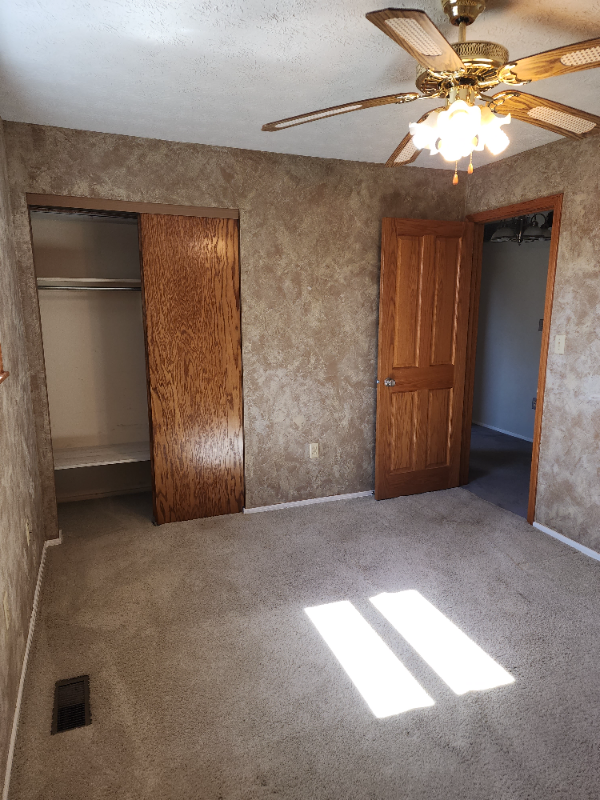 8346 Ulery Rd - Photo 3 of 21