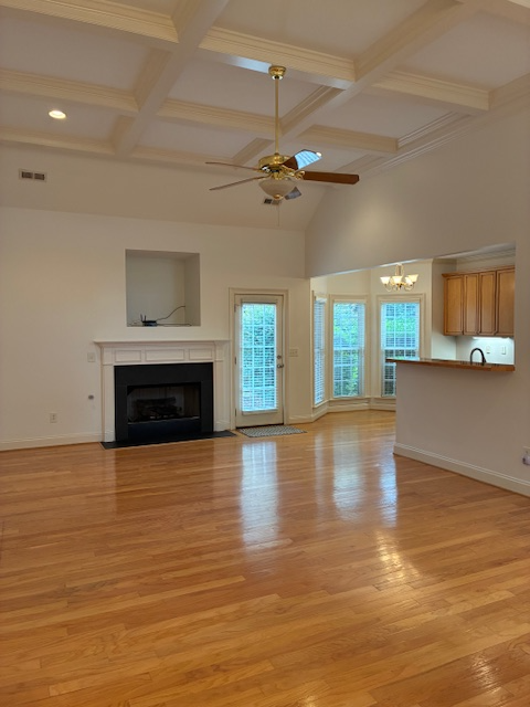 112 Clairewood Ct - Photo 2 of 12