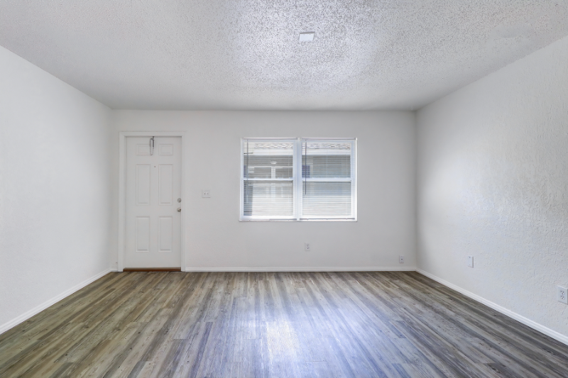 5345 Laurel Pl #15114B - Photo 2 of 17