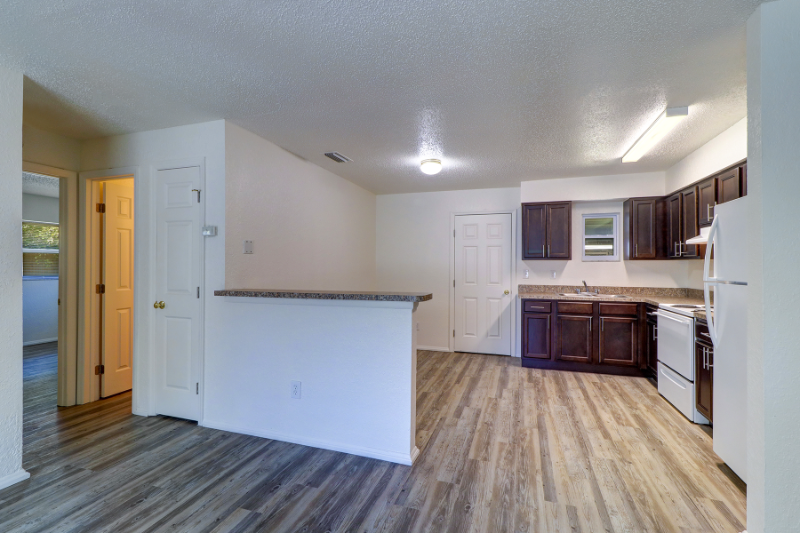 5345 Laurel Pl #15114B - Photo 6 of 17