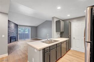 231 W Horizon Ridge Pkwy #222 - Photo 1 of 1