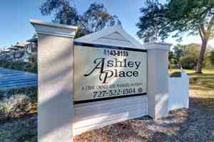 featured image of 2675 50th Ave N #210