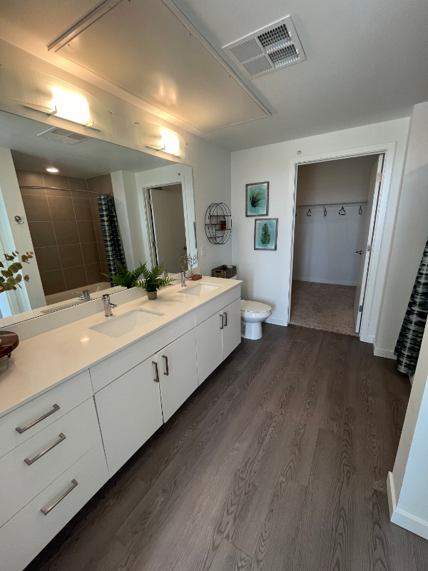 2180 S Colorado Blvd #410 - Photo 4 of 8