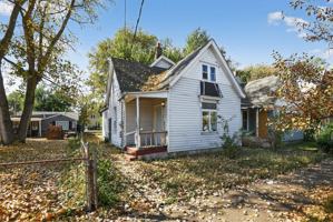 featured image of 1522 W Widenham St