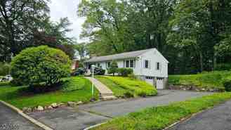 37 Ferncliff Rd - Photo 1 of 1