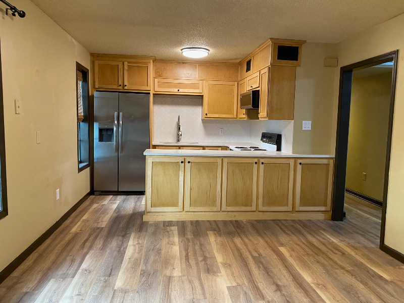 806 Rector Rd - Photo 5 of 12